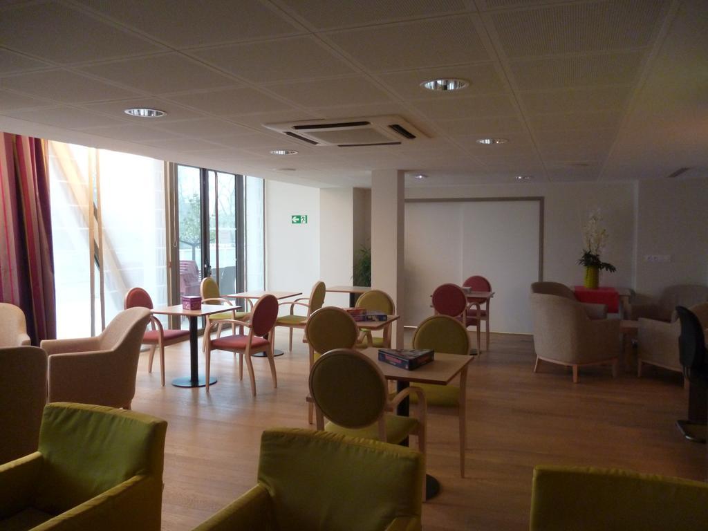 Aparthotel Domitys Le Jardin des Trois Rois à Romorantin-Lanthenay Extérieur photo