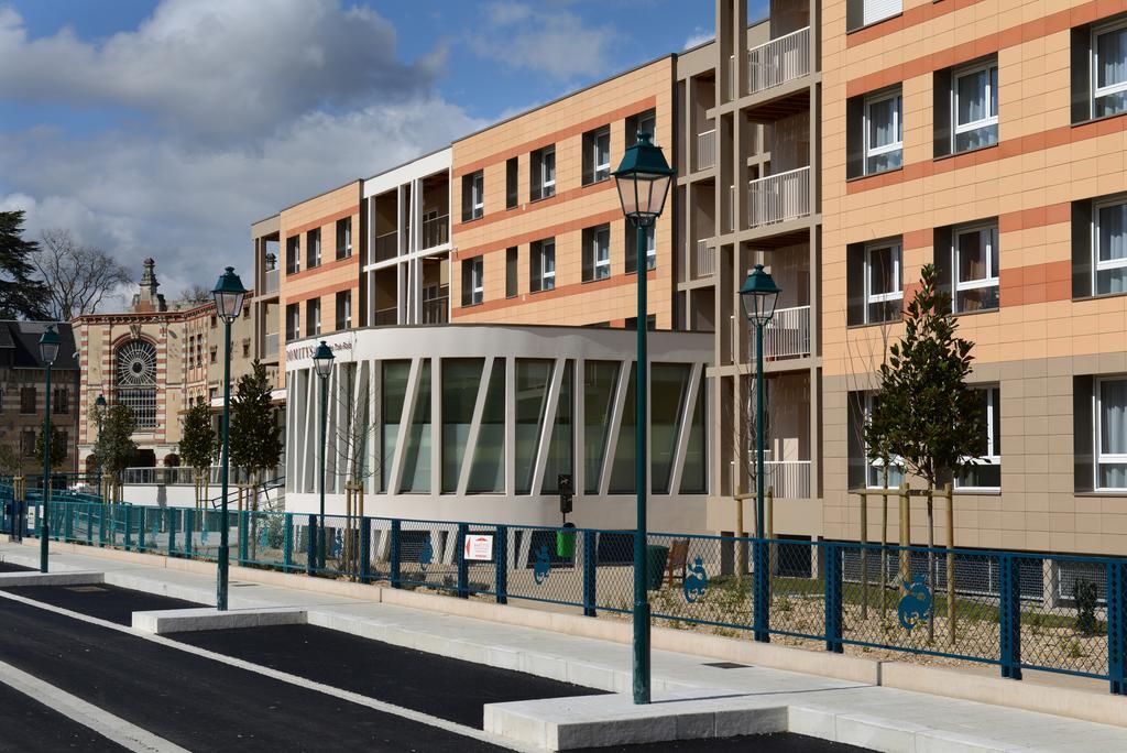 Aparthotel Domitys Le Jardin des Trois Rois à Romorantin-Lanthenay Extérieur photo